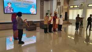 Kapolda Babel Sandang Gelar Datuk  Radendo Panglima Negeri dari SMB IV
