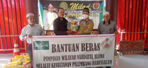 Kesultanan Palembang Darussalam Bekerjasama Dengan PWNU Sumsel Membagikan Beras Untuk Masyarakat Dan Pembakti Kesultanan