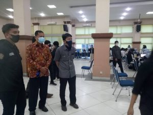 DPD KAMSRI Sumsel Bersama Polsri Adakan Vaksin Masal