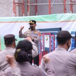 Pimpin Apel Pagi, Karo SDM Polda Sumsel Berikan Motivasi Kerja.