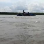 Speed boat”  pecah ” Kadis Kesehatan Banyuasin, Camat, Danramil Sungsang  Beserta Rombongan terdampar  lebih dari 3 jam