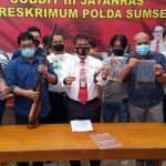 Subdit III Jatanras Ditreskrimum Polda Sumsel mengamankan dua Pucuk Senpira Jenis Laras Panjang dan Laras Pendek (Revolver)