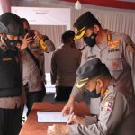 ” Ketua Tim Supervisi Mabes Polri Bersama Dirlantas Polda Sumsel, Tinjau Posko Ops Lilin Musi 2021″