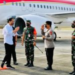 Presiden Jokowi Di Sambut Gubernur, Kapolda Sumsel dan Pangdam II Sriwijaya Di Bandara SMB II