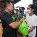 Angkatan Darat Peduli dan Berbagi Lewat Jumat Berkah