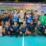 Penutupan Final Turnamen Badminton Polsek Plaju Cup Berakhir Meriah