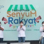 Bantu Pelaku Usaha Umi-UMKM  Pegadaian Bersama BRI dan PNM Gelar Festival Pasar Senyum Rakyat