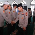 Kapolda Sumsel Resmi Melepas 20 Personel Polda Sumsel Untuk Berangkat Haji