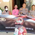 Kapolda Sumsel Melalui Dir. Intelkam Beri Bantuan Kepada Anggota Yang Sakit Dalam Rangka HUT Bhayangkara ke 76