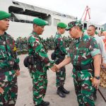 SATGAS PAMTAS DARAT RI-PNG SEKTOR UTARA YONIF 143/TWEJ DIBERANGKATKAN PANGDAM II/SWJ