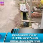 Warga Perumahan Griya Asri RT 11/02 Kelurahan Pulokerto kecamatan Gandus Gotong royong