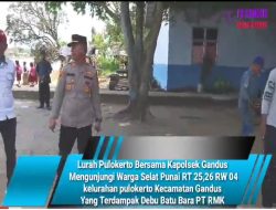 Lurah Pulokerto Bersama Kapolsek Gandus Mengunjungi Warga Selat Punai RT 25, 26, RW 04 kelurahan pulokerto Kecamatan Gandus Yang Terdampak Debu Batu Bara PT RMK