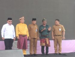 Gelar Kegiatan Spectarion , Sultan Palembang Berikan Al Quran Bebaso Palembang Untuk SMA Negeri 6