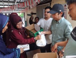 200 Paket Sembako Tebus Murah Untuk Warga  Kelurahan 1 Ulu  Palembang Ludes Dalam Sekejap