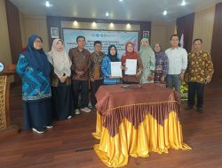 Penandatanganan Kerjasama Fakultas Ekonomi Universitas IBA Palembang Dengan Fakultas Adab dan Humaniora UIN Raden Palembang