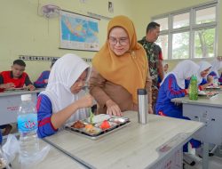 SMP Negeri 39 Palembang  Mendapatkan Makan Bergizi Gratis Program Presiden RI H.Prabowo Subianto