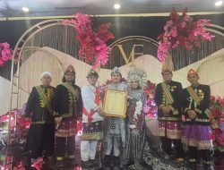 Sultan Palembang Darussalam Beri Gelar Adat Kehormatan Pada Pengantin Turki