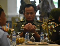 Kasdim 0418/Palembang Hadiri Pengukuhan Bunda dan Bapak Literasi Kota Palembang