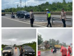 Polres Bangka dan Polsek Merawang Gerak Cepat, Air Meluap ke Jalan, Antisipasi Kecelakaan