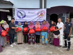 Peringati Isra Mi’raj, CV Bumi Bangka dan CV Trisula Tin Didampingi PT Timah Salurkan 250 Paket Sembako Untuk Warga Batu Belubang
