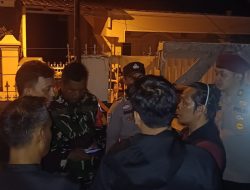 Polsek Ilir Barat I Tangani Kebakaran Garasi Klinik, Diduga Berasal dari Tiang Listrik