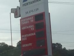 Puluhan Motor “Pengerit” BBM Diduga Bebas Beroperasi di SPBU Air Belo, Warga Minta Tindakan Tegas Pertamina