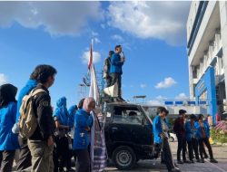Rektor UPGRI Palembang Bukman Lian, kembali mangkir, Mahasiswa gelar aksi Soroti Fasilitas, Biaya Kuliah, dan Dugaan Pelecehan di Kampus