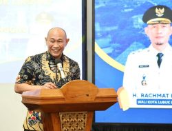 Walikota Berpesan RT Dilantik Gunakan Baju Jas