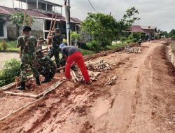 Memasuki Hari Ke-10, Satgas TMMD Terus Kebut Pembangunan Jalan 750 Meter dengan Pemasangan Cerucuk Dalam