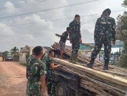 Hari Ke-13, Satgas TMMD Lanjutkan Pemasangan Cerucuk Gelam pada Pembangunan Jalan 750 Meter