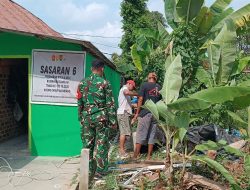 SATGAS TMMD KE-129 KODIM 0418/PALEMBANG KEBUT FINISHING REHAB RTLH MILIK IBU SUMILAH