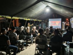 TMMD ke-129 Kodim 0418/Palembang Gelar Nobar Film Kebangsaan Bersama Karang Taruna