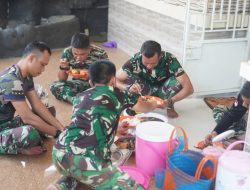 Sentuhan Humanis TMMD 129: Lelah Sirna, Akrab Terbina Lewat Makan Bersama