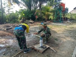 Hari ke-18 TMMD ke-129, Satgas Kodim 0418/Palembang Cek Fungsi Sumur Bor di Mushola Hidayatullah